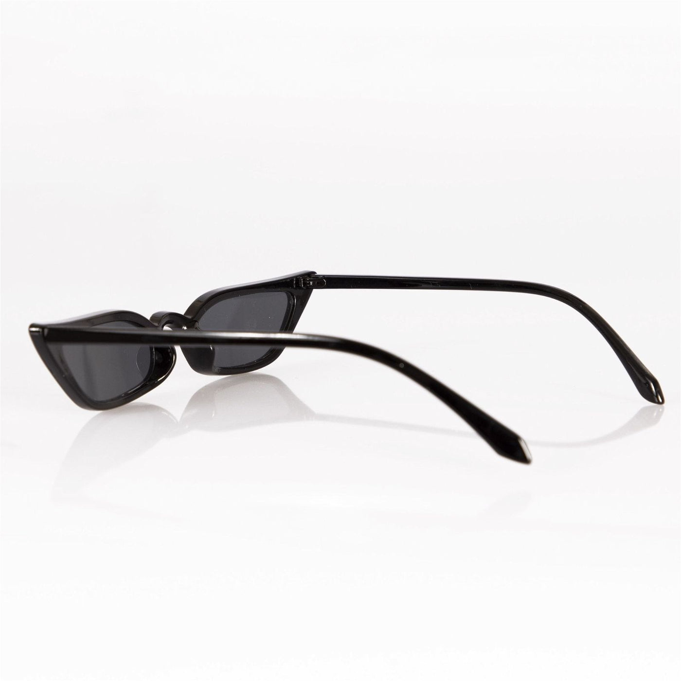 Angels Whisper Kitten-eye Sunglasses in Black - Hey Sara