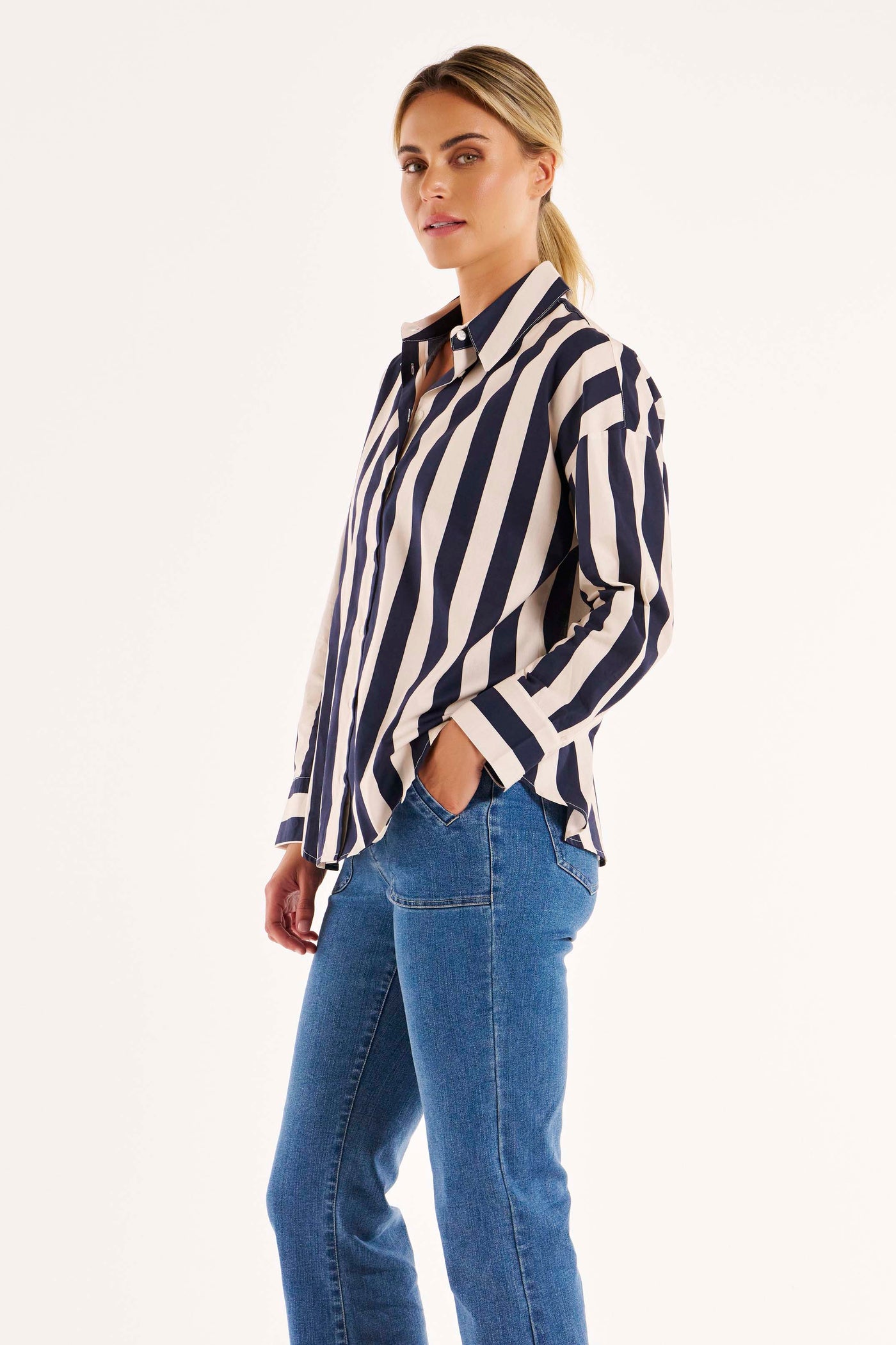 Betty Basics Stripe Shirt in Navy Stripe