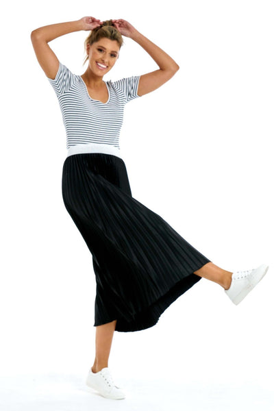 Betty Basics Briar Pleated Midi Skirt in Black - Hey Sara