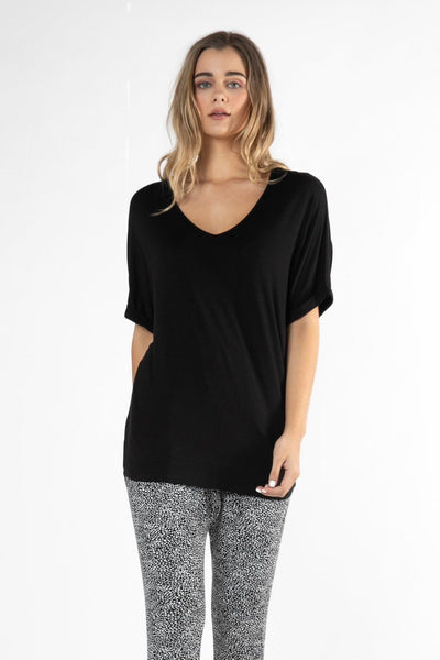 Betty Basics Granada Oversized Tee in Black - Hey Sara
