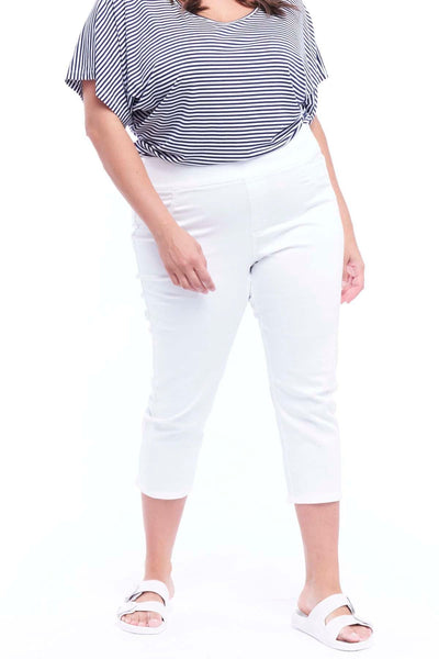 Betty Basics Maisie Capri Jean in White - Hey Sara