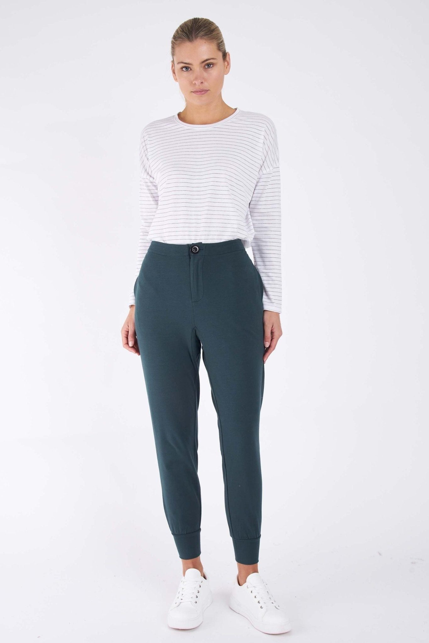 Betty Basics Mona Pant in Thyme - Hey Sara