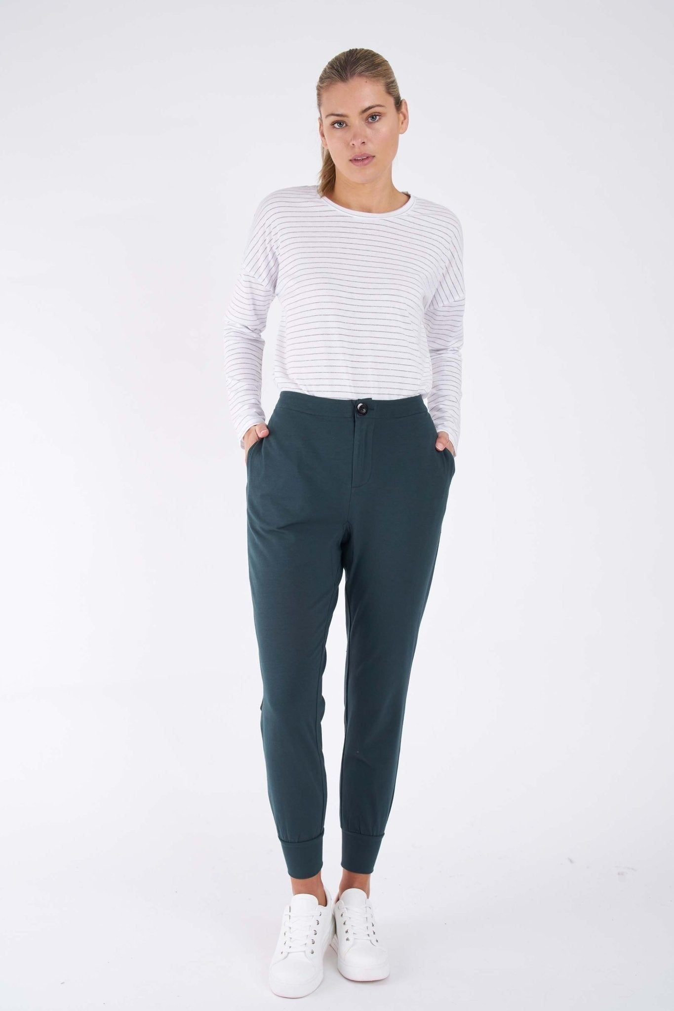 Betty Basics Mona Pant in Thyme - Hey Sara