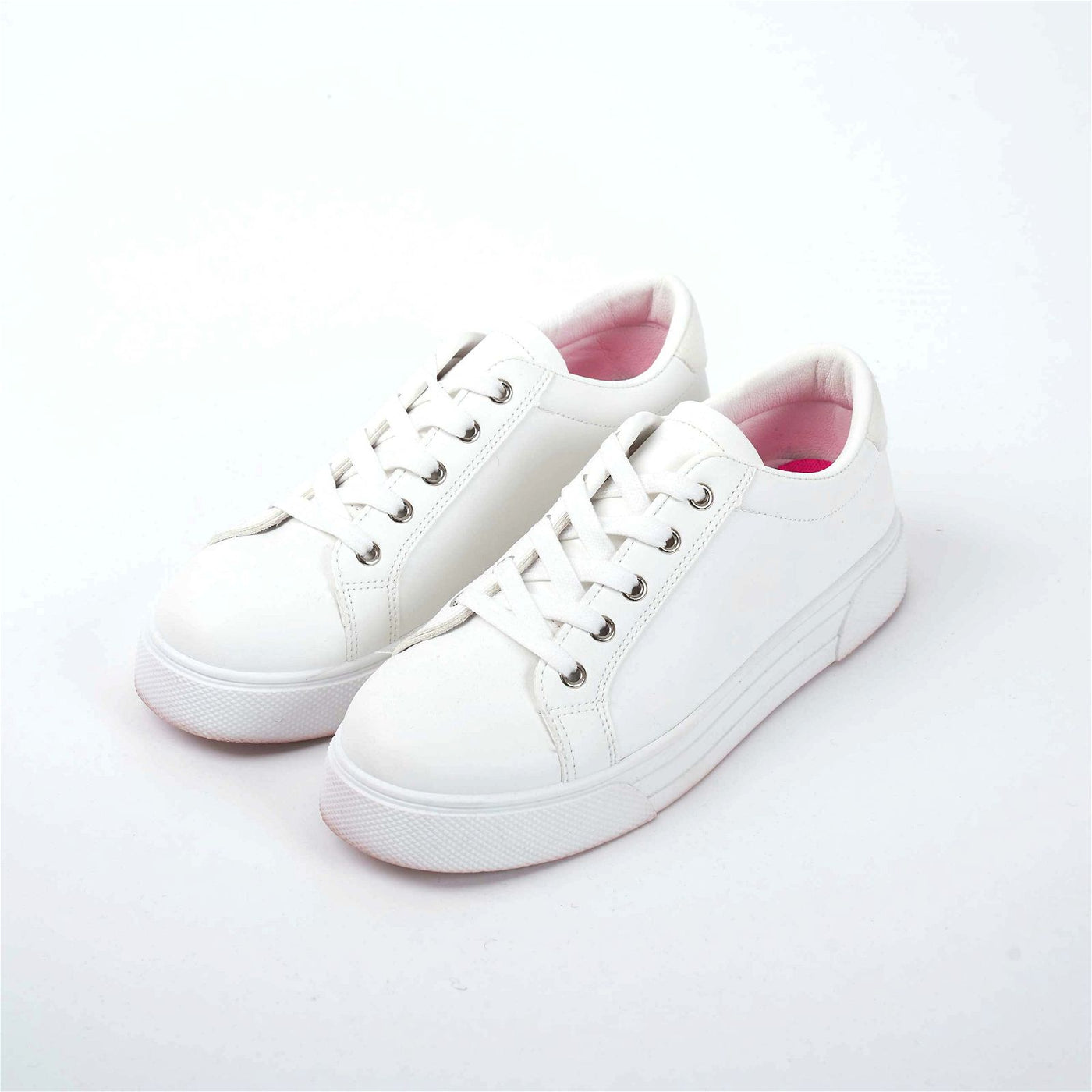 Betty Basics Stroll Sneaker in White - Hey Sara