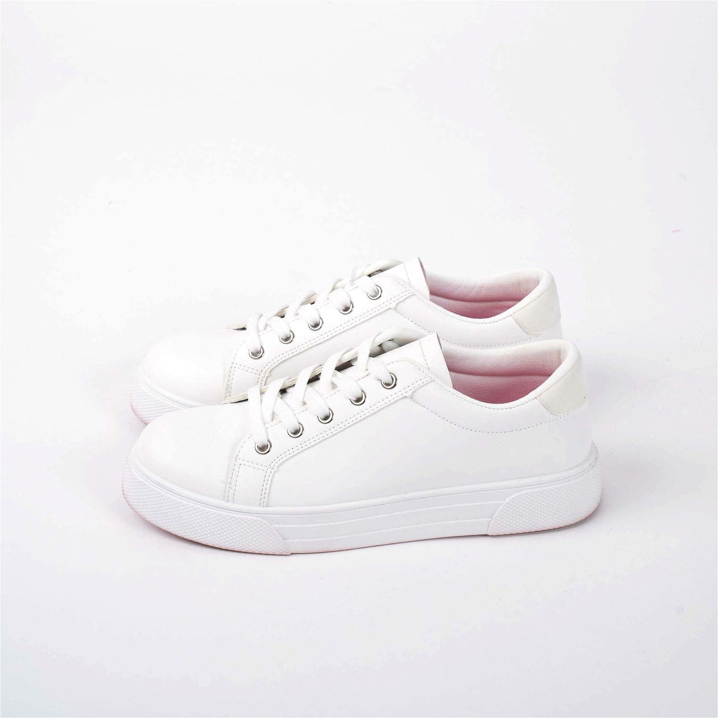 Betty Basics Stroll Sneaker in White - Hey Sara